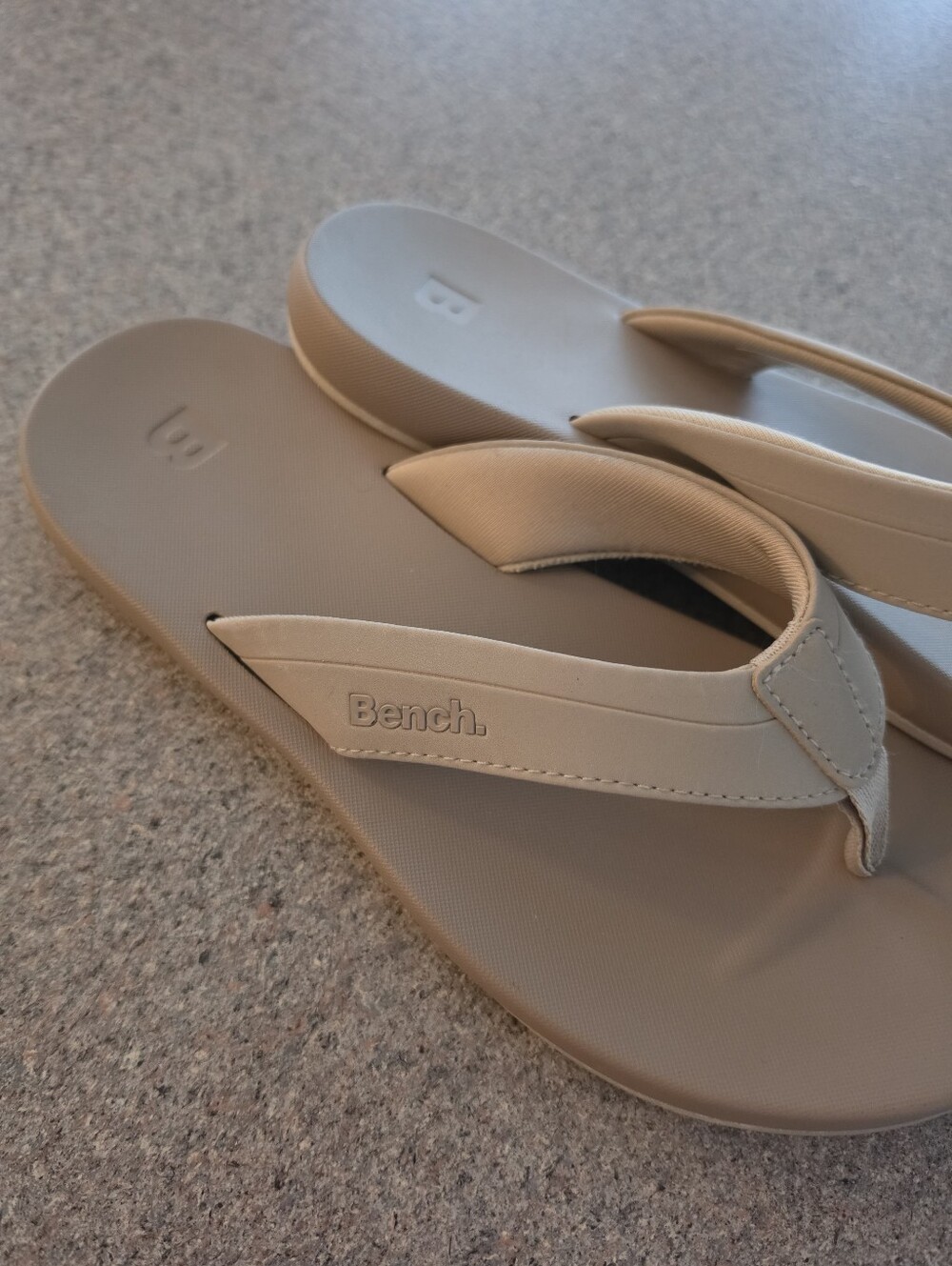 Bench Sandals - Picture 3 of 5